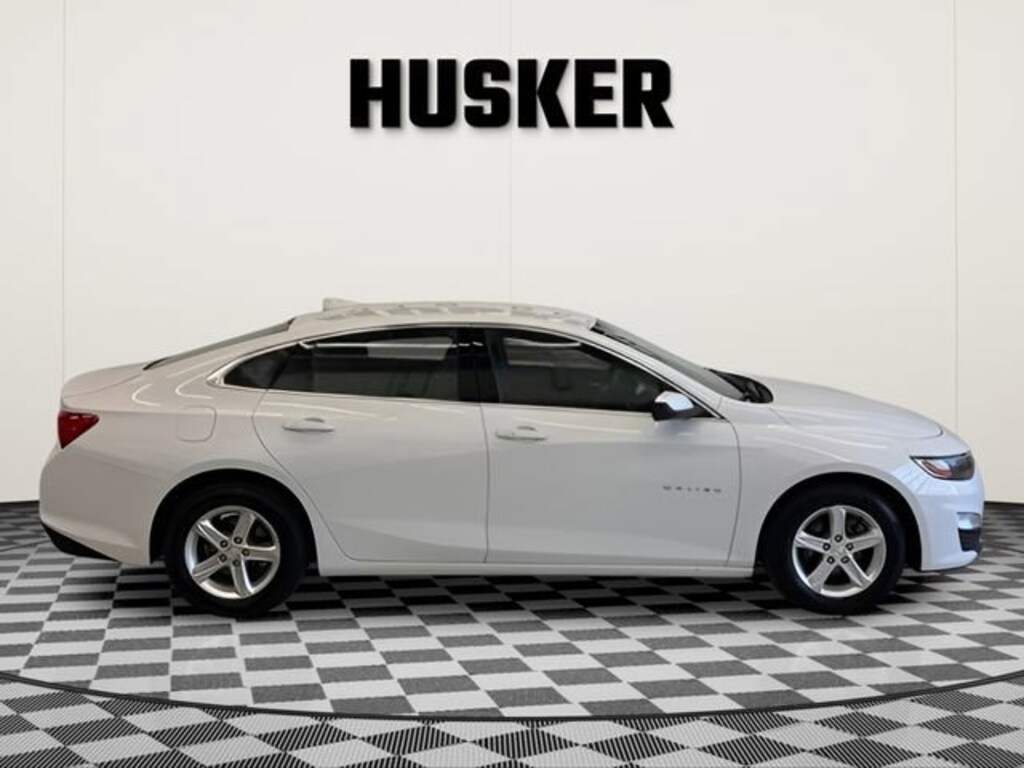 Used 2023 Chevrolet Malibu LT Car