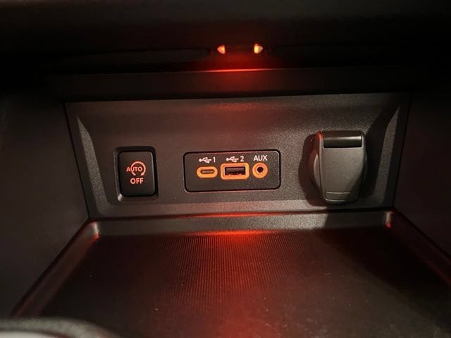 2025 Nissan Sentra SV - Photo 28