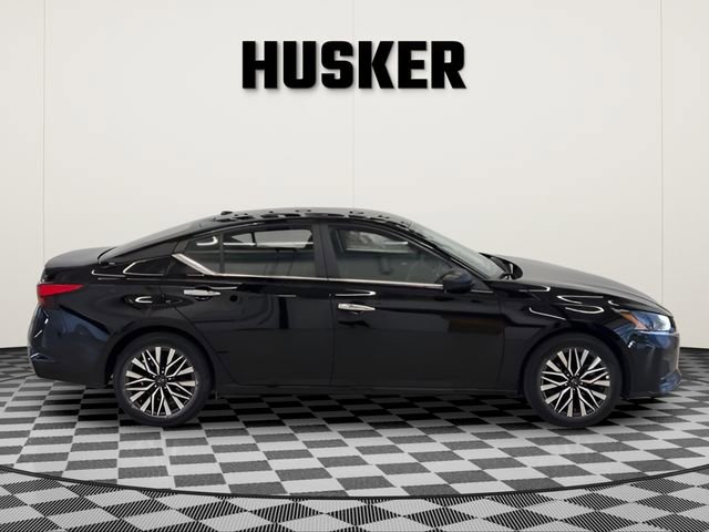 2025 Nissan Altima 2.5 SV's photo
