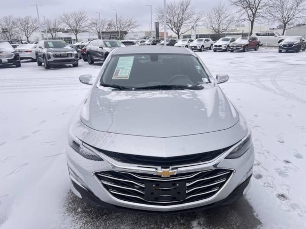 Used 2022 Chevrolet Malibu LT Car