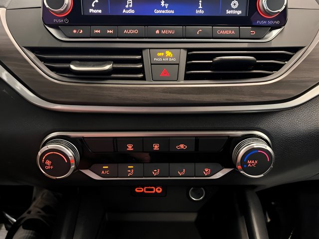 2025 Nissan Altima SV - Photo 24