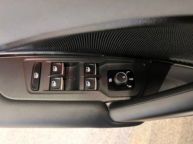 2026 Volkswagen Tiguan SE - Photo 19