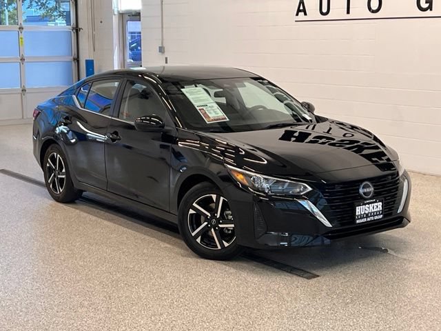 Black 2025 Nissan Sentra Sedan Front-Wheel Drive Automatic
