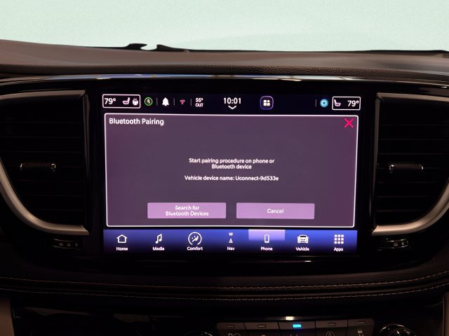 Used 2022 Gray Chrysler Limited image 29
