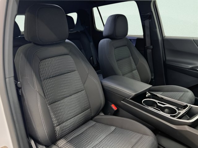 2025 Chevrolet Equinox LT - Photo 14