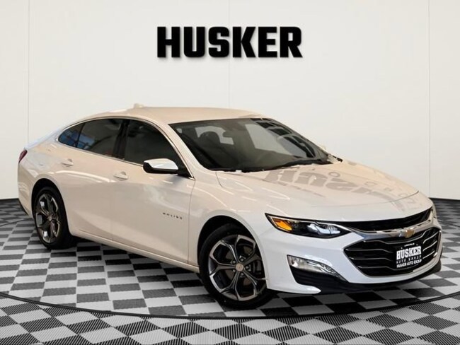 2024 Chevrolet Malibu 1LT Car