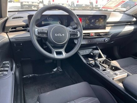 2025 Kia K5 LXS Sedan