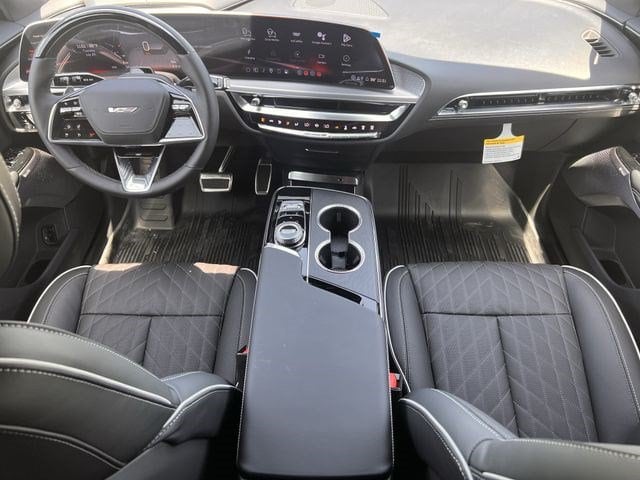 2026 Cadillac LYRIQ V Premium - Photo 33