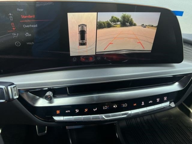 2026 Cadillac LYRIQ V Premium - Photo 40