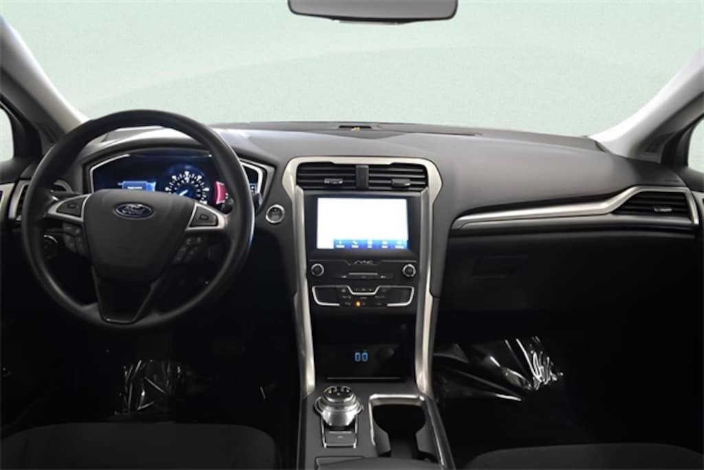 Used 2020 Ford Fusion Hybrid SE Sedan