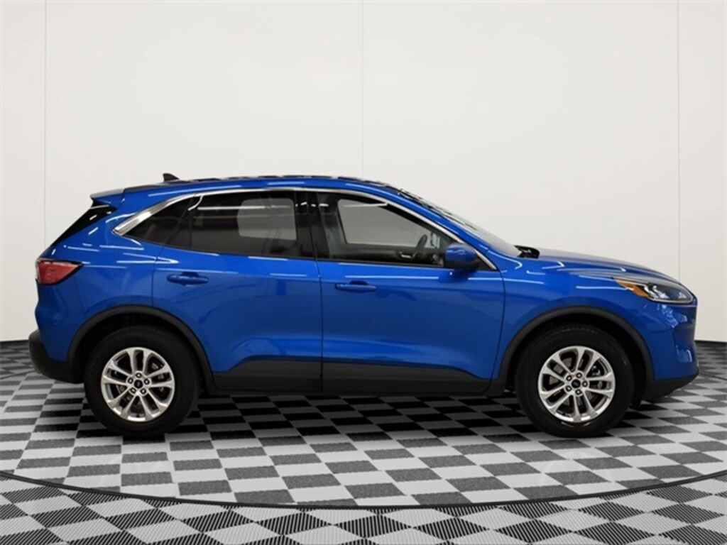 Used 2020 Ford Escape SE SUV