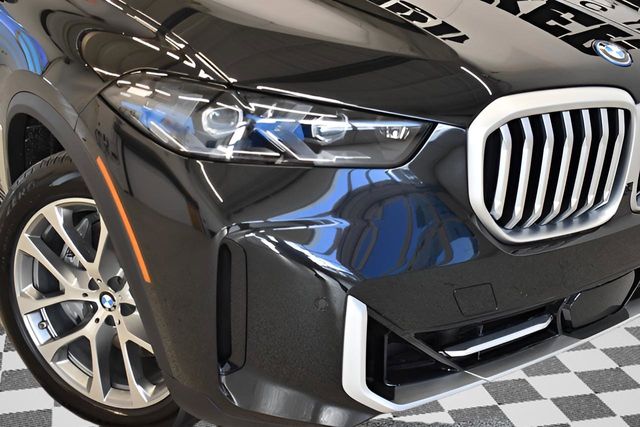 2026 BMW X5 50e - Photo 15