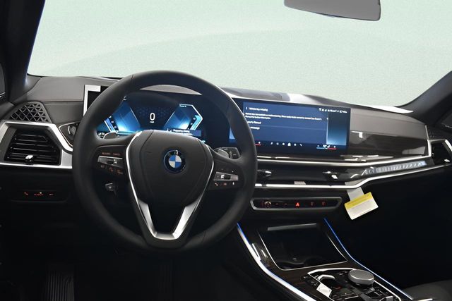 2026 BMW X5 50e - Photo 25