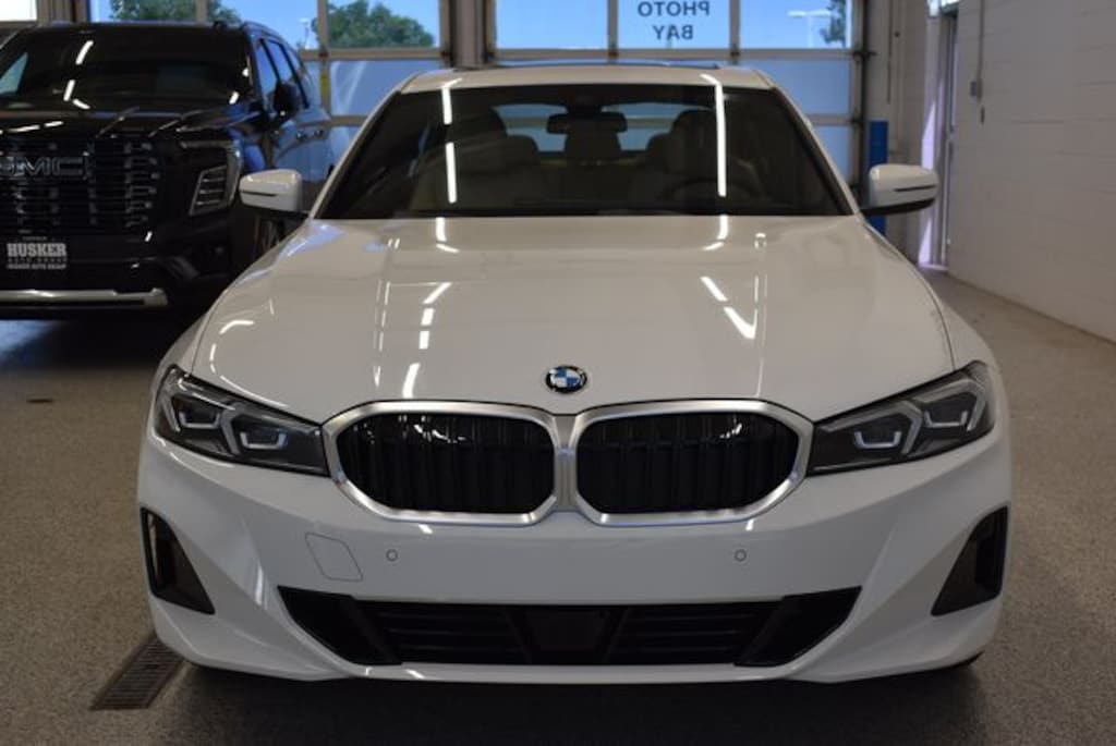 New 2026 BMW 330i xDrive Sedan