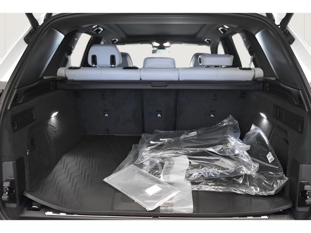2026 BMW X5 50e - Photo 24