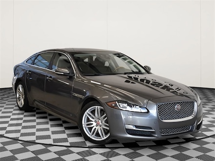 2018 Jaguar XJ XJL Portfolio Sedan