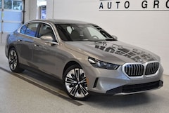 2027 BMW 530i xDrive Sedan