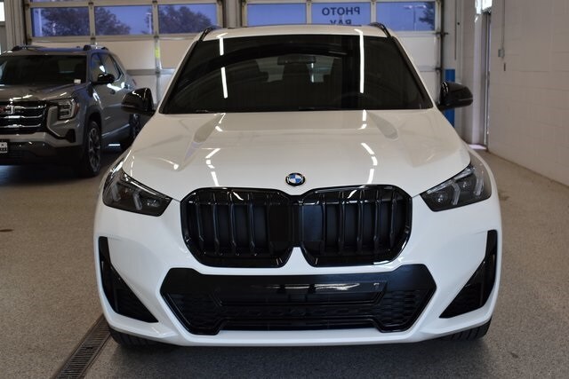 2026 Bmw X1 XDrive28i photo 2