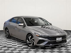 2025 Hyundai Elantra SEL Convenience Sedan