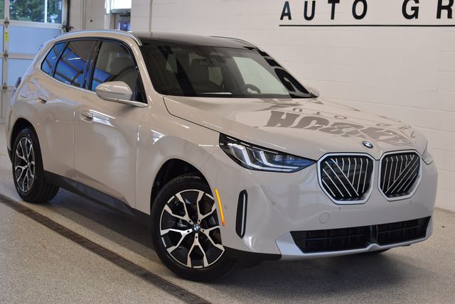 2026 BMW X3 30 XDRIVE's photo