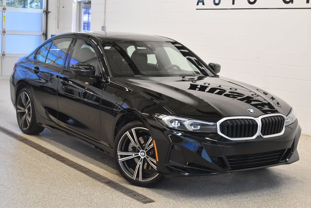 2023 BMW 330i