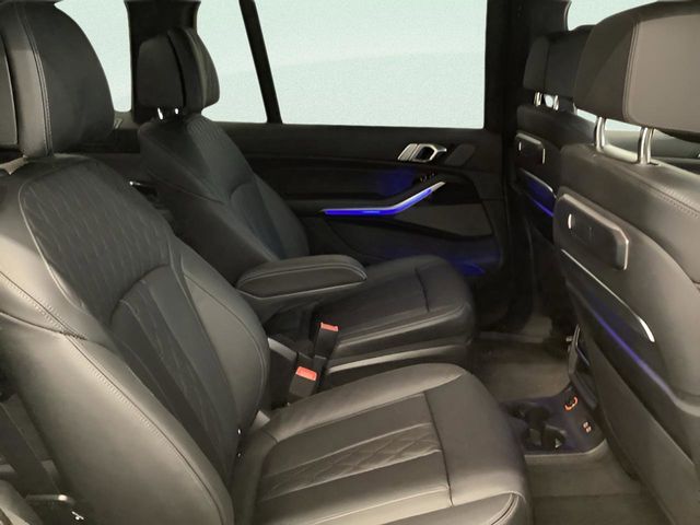 2026 BMW X7 M60i - Photo 28