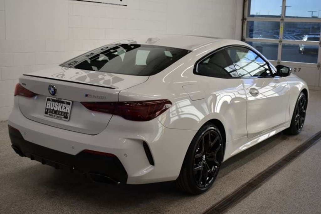 New 2026 BMW M440i xDrive Coupe