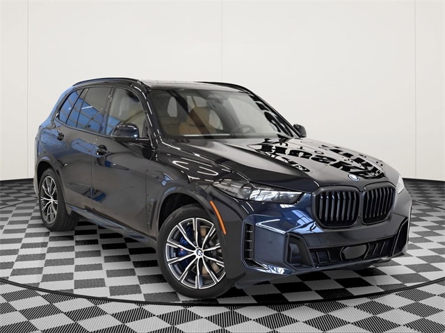 2026 BMW X5 50e's photo