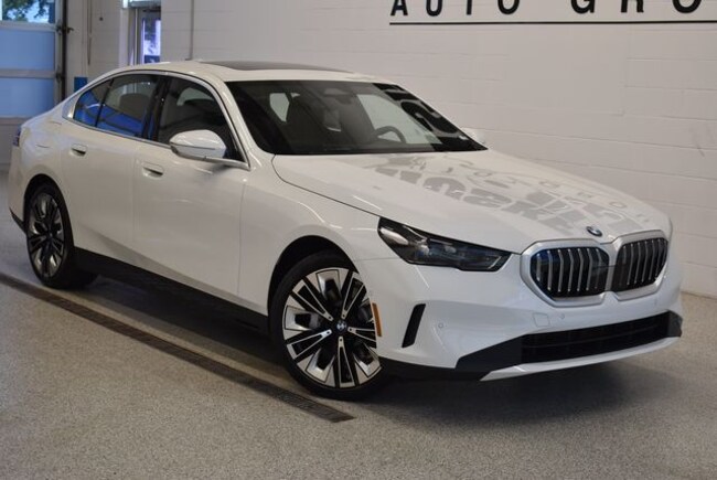 2027 BMW 530i xDrive Sedan