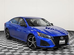 2025 Nissan Altima SR Sedan