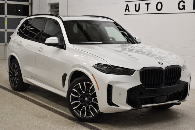 2026 BMW X5 40i's photo