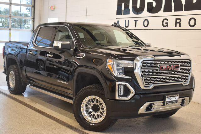 2020 GMC Sierra 1500 Denali Crew Cab 4WD