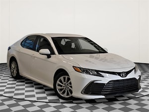 2024 Toyota Camry LE Sedan