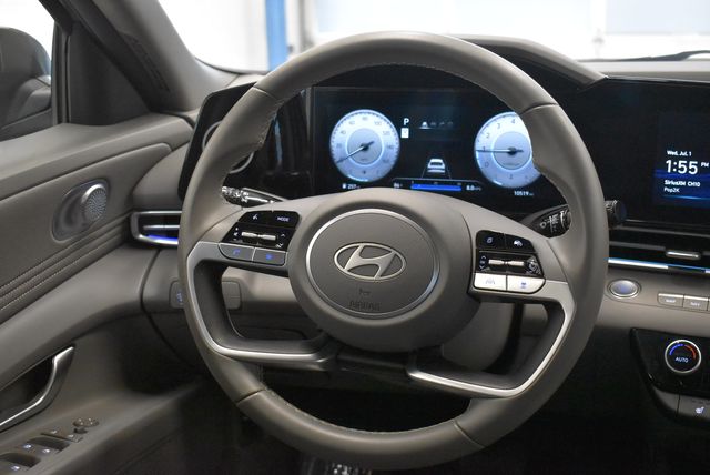 2025 Hyundai Elantra SEL - Photo 24