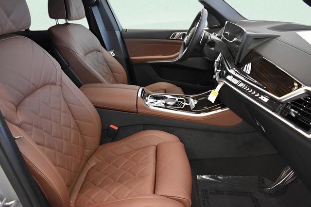 2026 BMW X5 40i - Photo 21