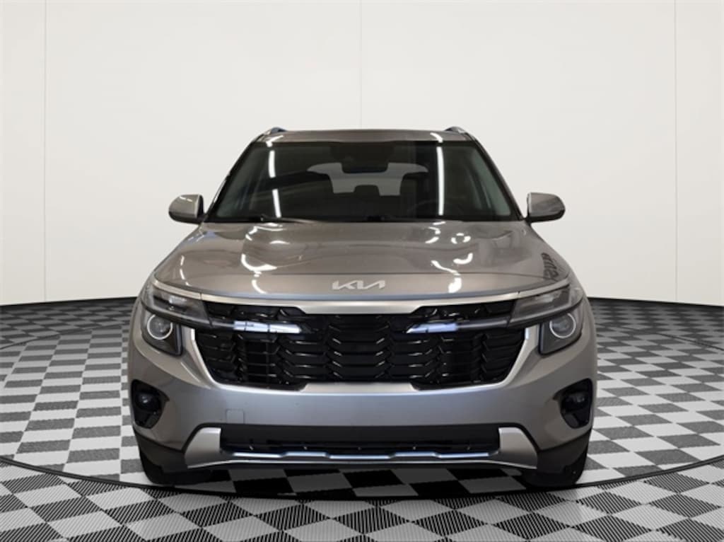 Used 2024 Kia Seltos EX SUV