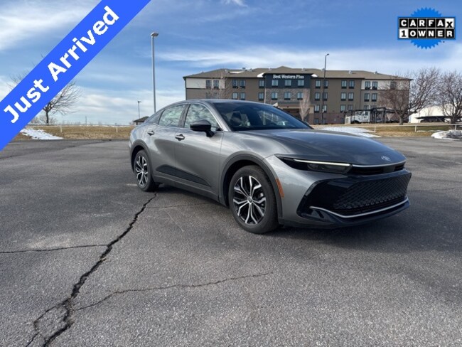 2025 Toyota Crown Sedan