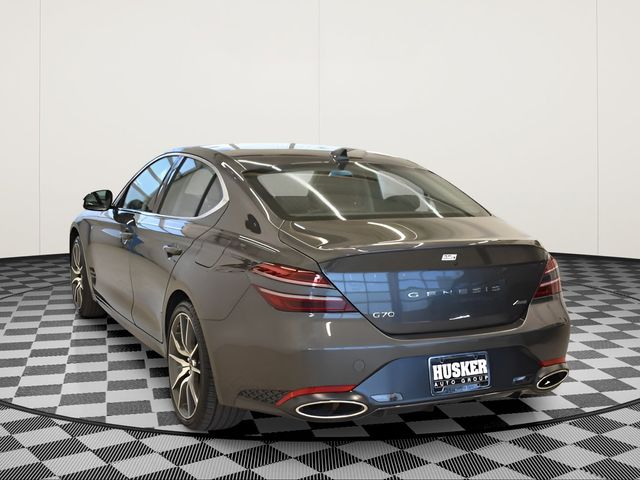 2025 GENESIS G70 Standard - Photo 10