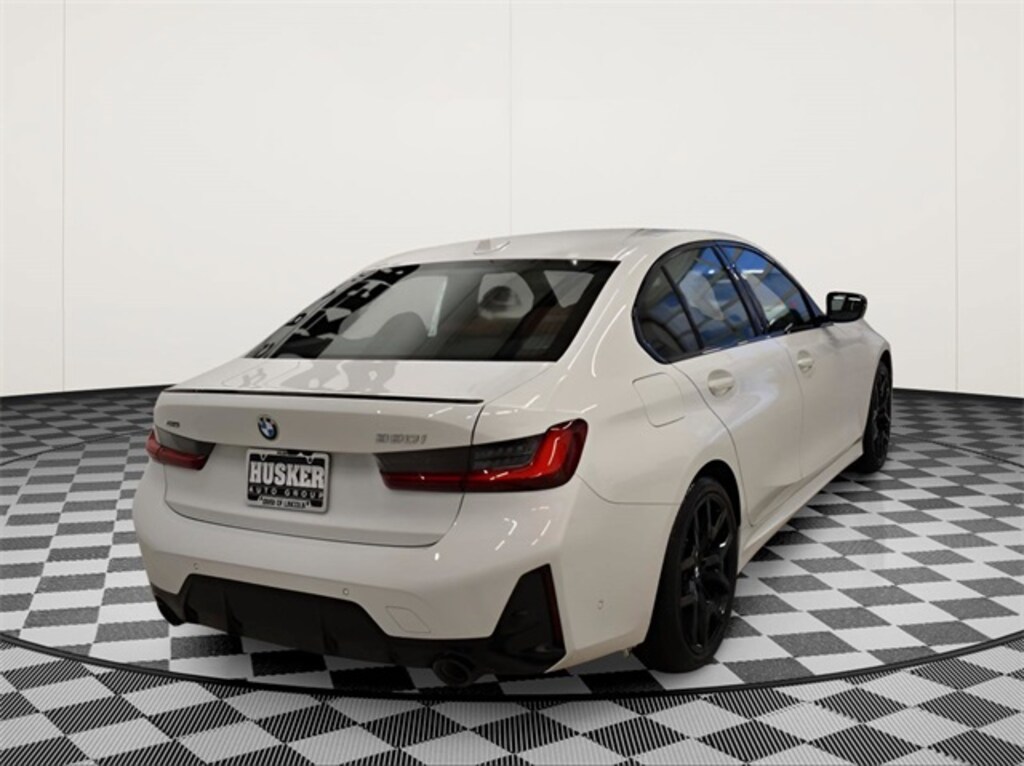 New 2026 BMW 330i xDrive NA Sedan