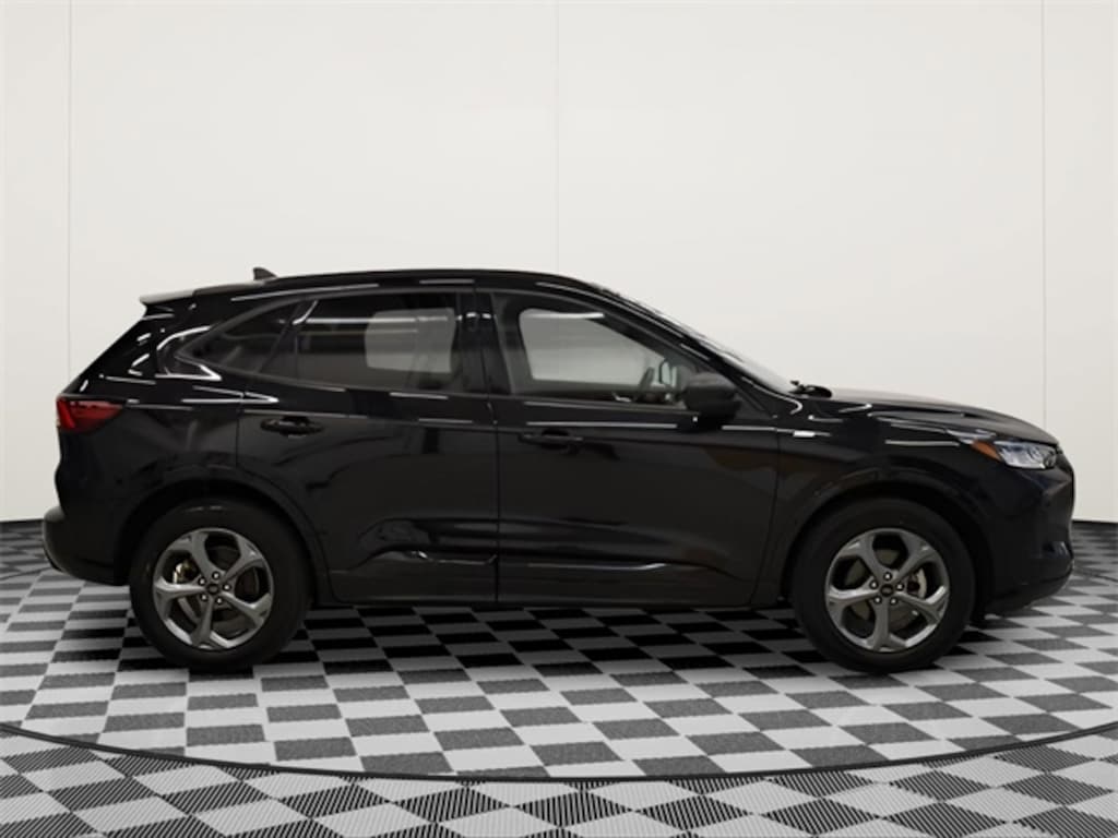 Used 2023 Ford Escape ST-Line SUV