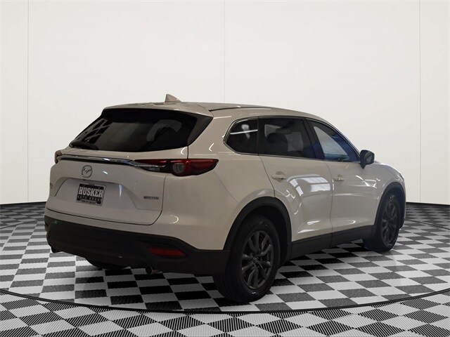 2023 Mazda CX-9 Touring photo 4