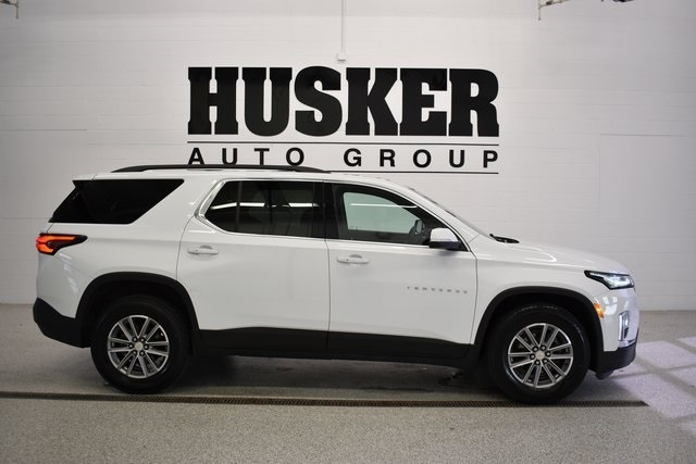 Used 2023 Chevrolet Traverse 1LT with VIN 1GNEVGKW9PJ131196 for sale in Lincoln, NE