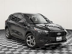 2023 Ford Escape ST-Line SUV