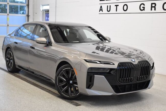 2026 BMW 740i xDrive Sedan
