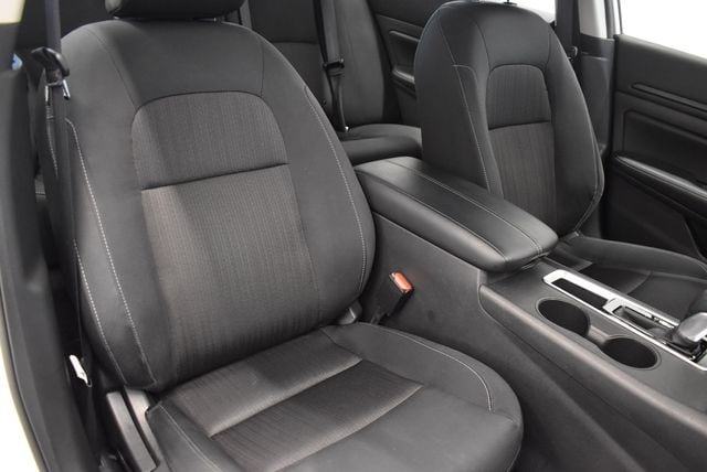 2025 Nissan Altima SV - Photo 6