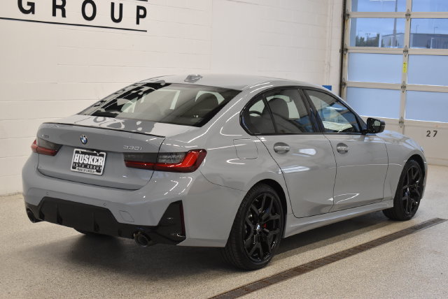 New 2026 BMW 330i xDrive Sedan