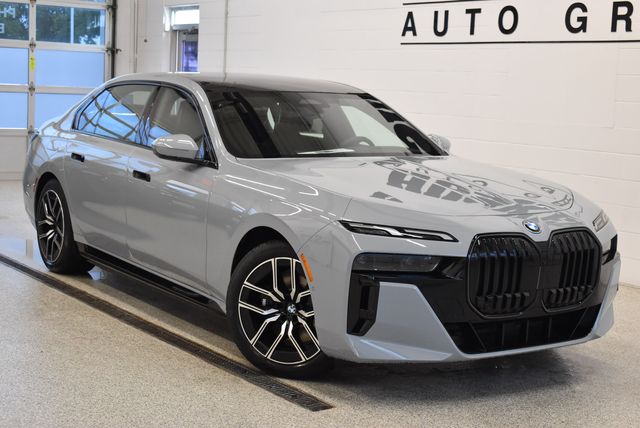 2026 BMW i7 xDrive60 Sedan's photo