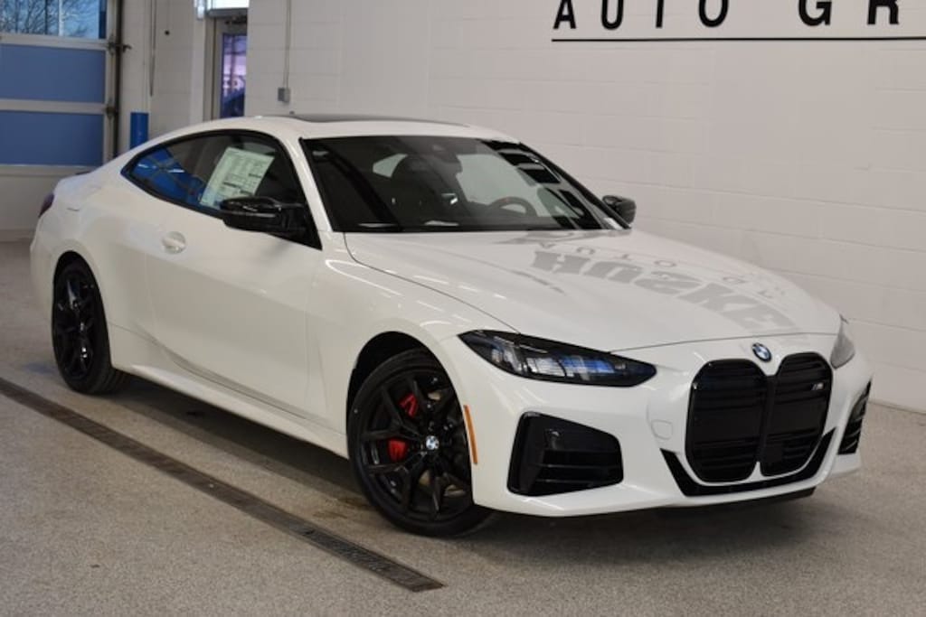 New 2026 BMW M440i xDrive Coupe