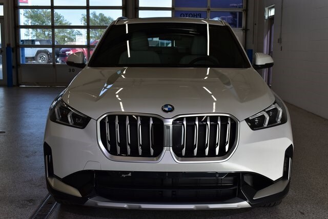 2026 Bmw X1 XDrive28i photo 2
