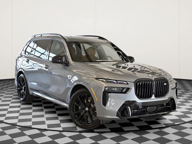 2026 BMW X7 M60i's photo